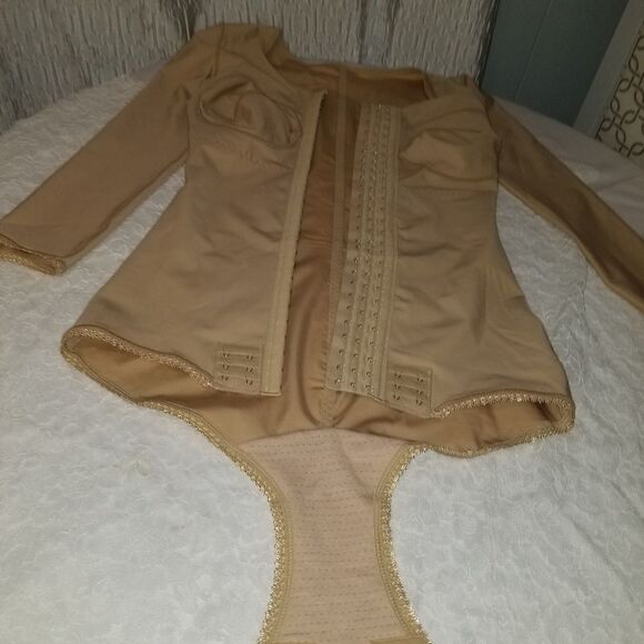 Full body shaper bbl new - Picture 12 of 14